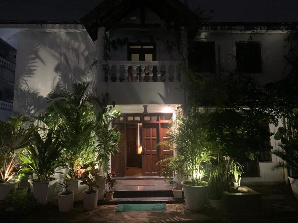 Villa Nazuri W Caretaker Candolim Buitenkant foto